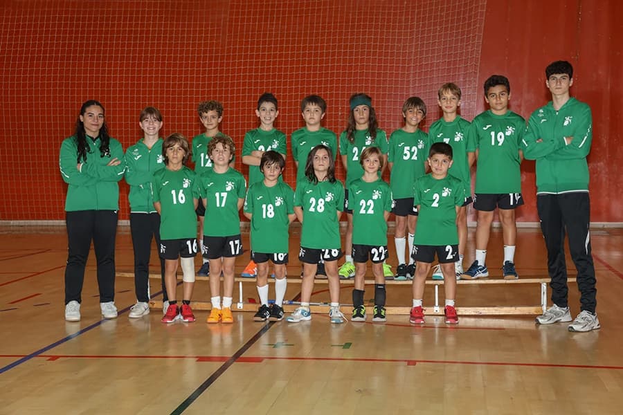 Foto oficial de l'equip Benjamí Verd